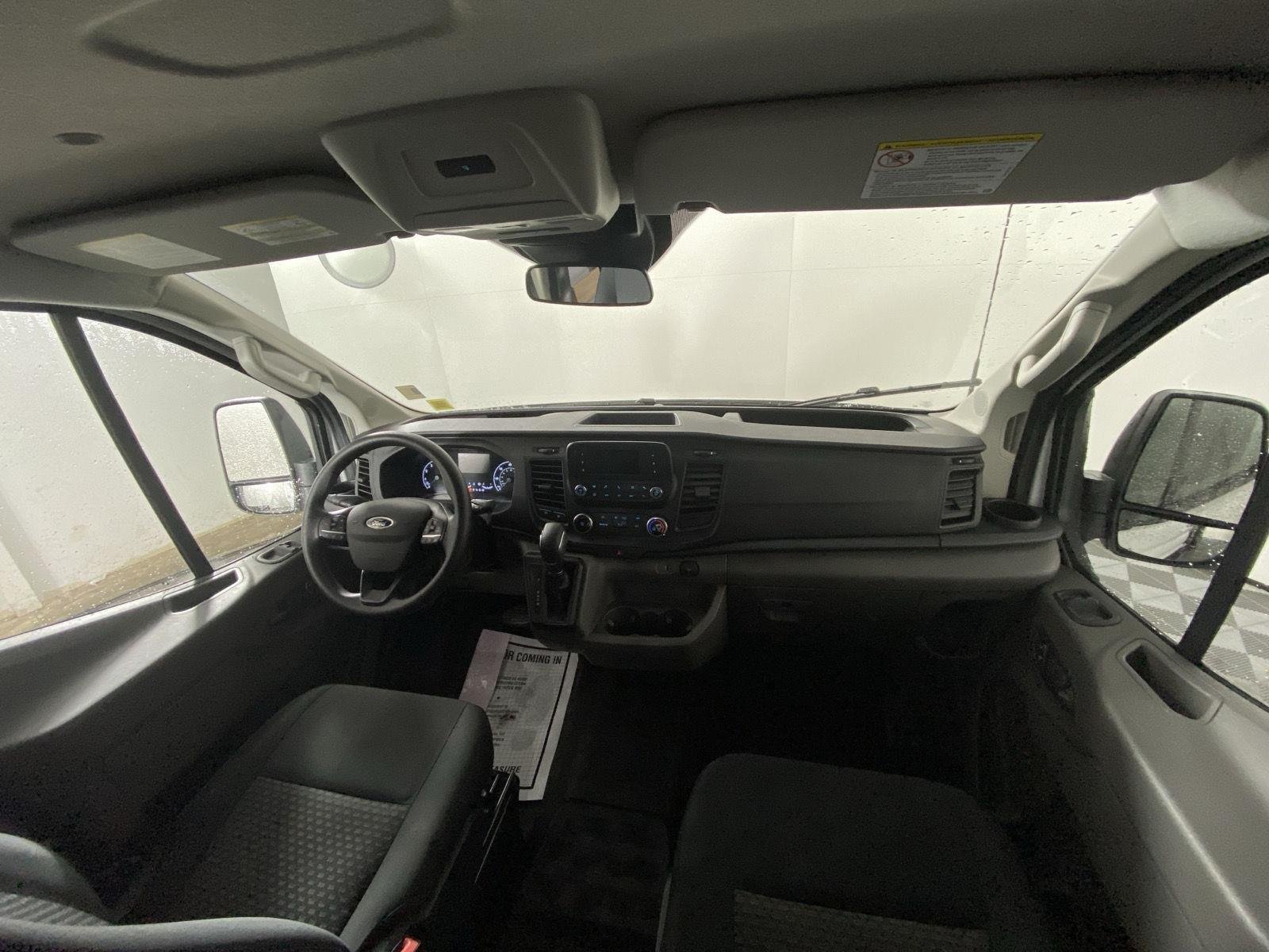 Used 2025 Oxford White Ford Base image 22