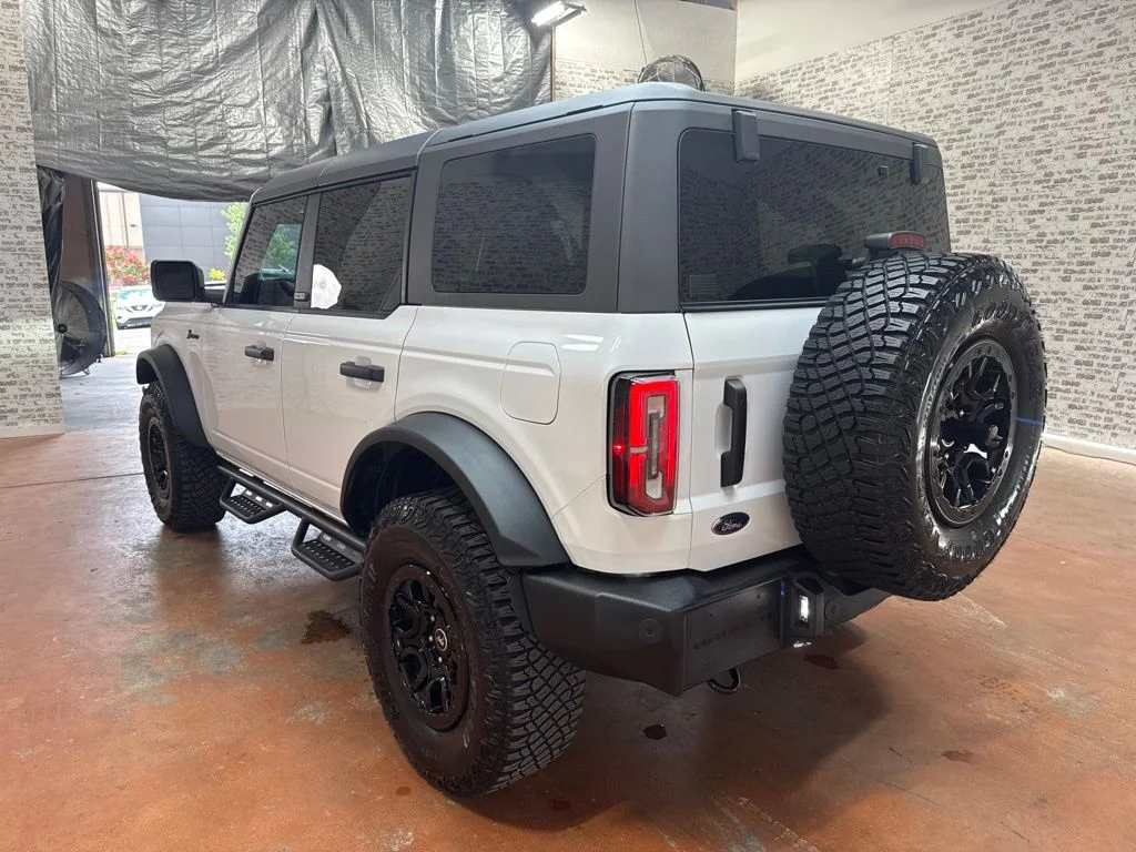 Used 2024 White Ford Wildtrak image 5