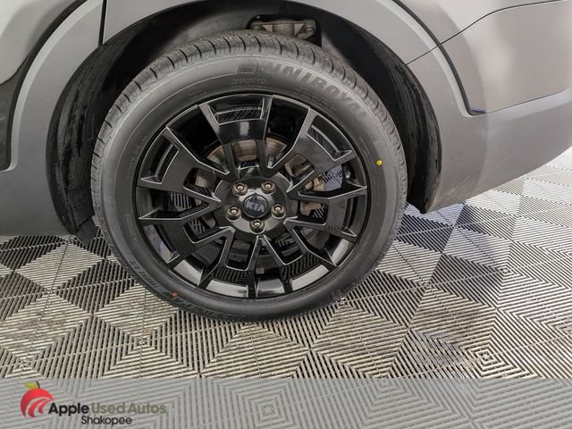 Used 2021 Black Kia EX image 52