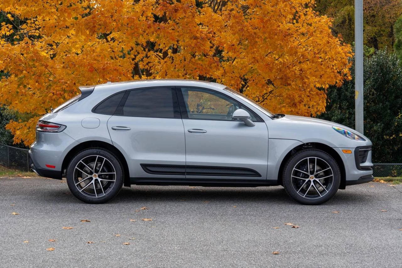 Used 2026  Porsche  image 8