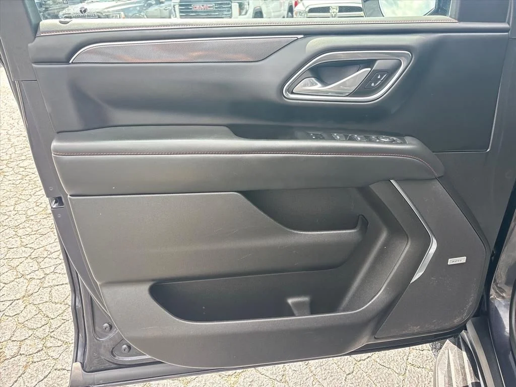 Used 2023 Black Chevrolet RST image 25