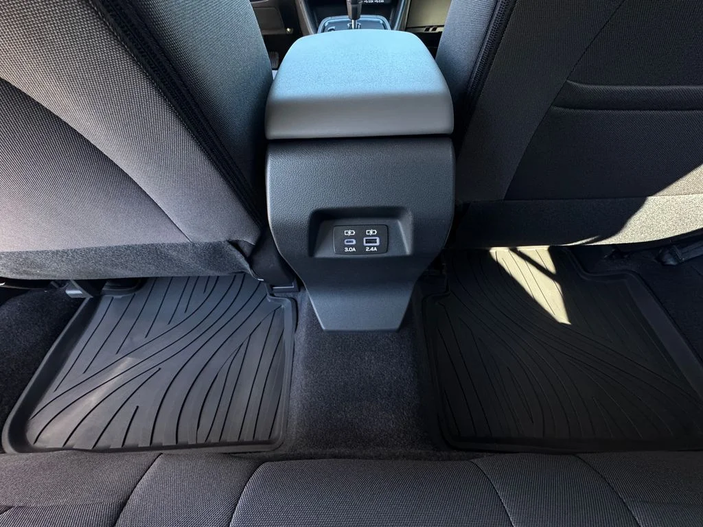 New 2026 SAPPHIRE BLUE PEARL Subaru Premium image 52