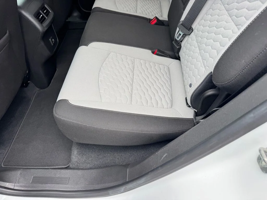 Used 2020 White Chevrolet LT image 12