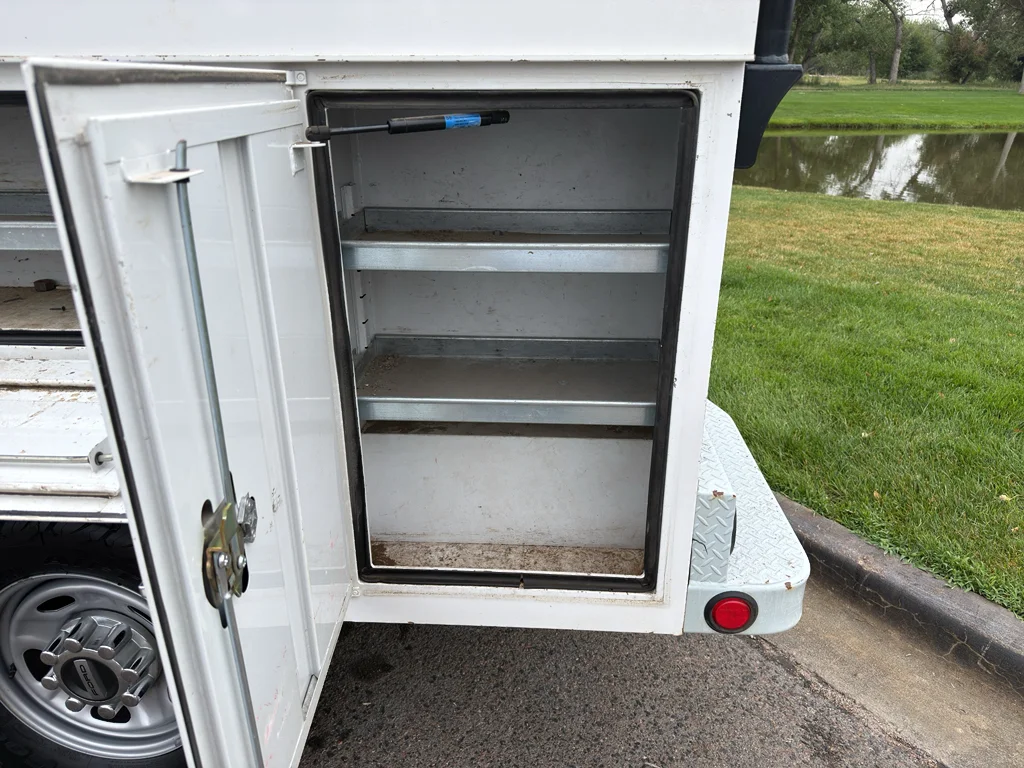 Used 2019 Oxford White Ford XL image 17