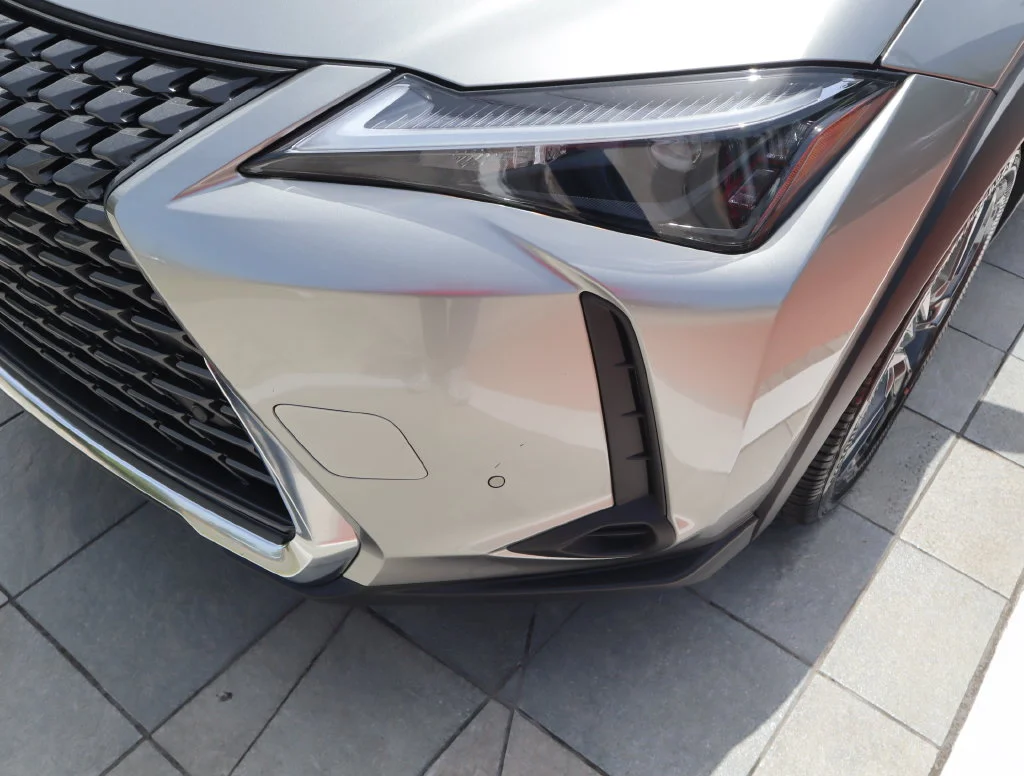 New 2026  Lexus 300h image 17