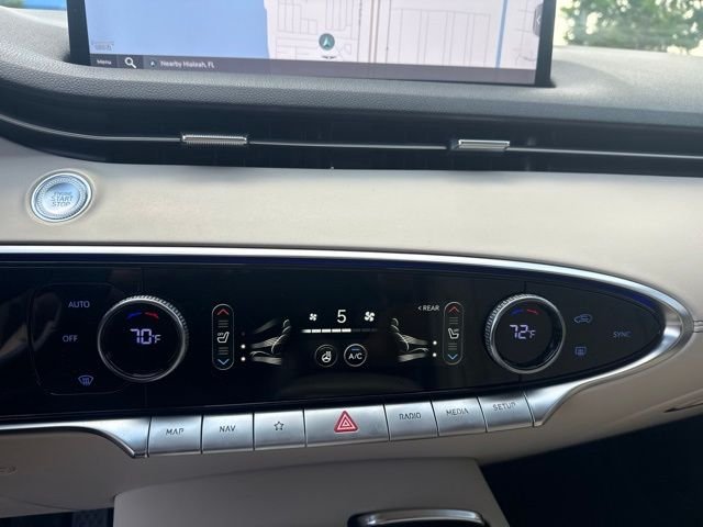Used 2023 Gray Genesis 2.5T image 18