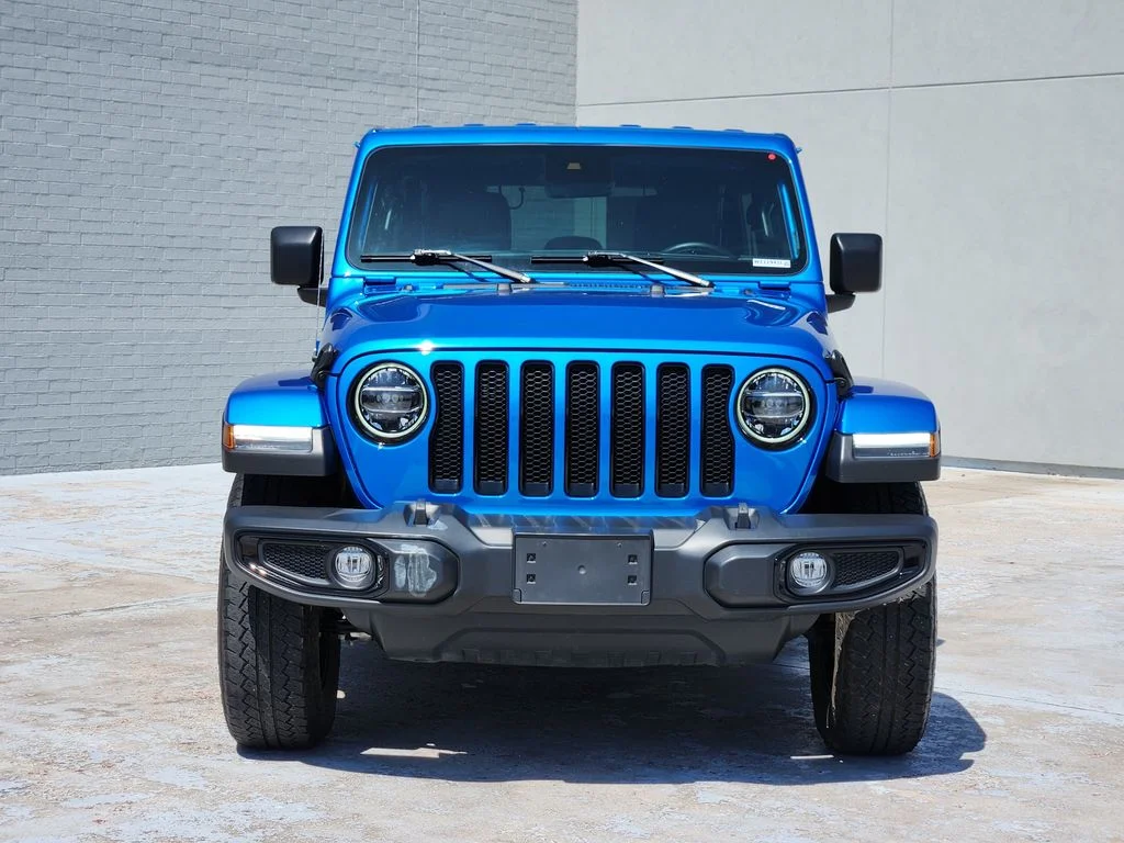 Used 2022 Hydro Blue Pearlcoat Jeep Unlimited Sahara Altitude image 3