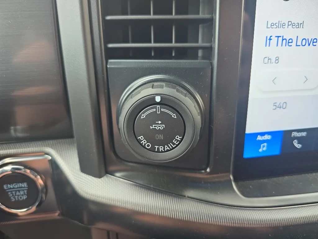 New 2026 Iconic Silver Metallic Ford Lariat® image 21