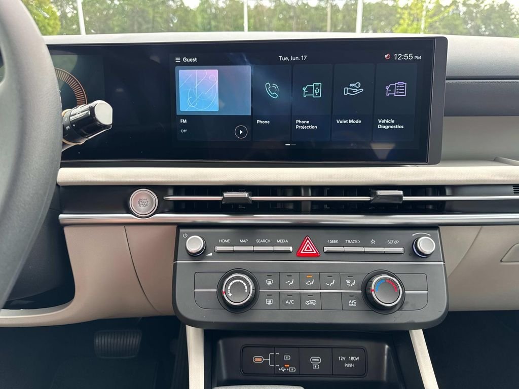 New 2025 Gray Hyundai SE image 10