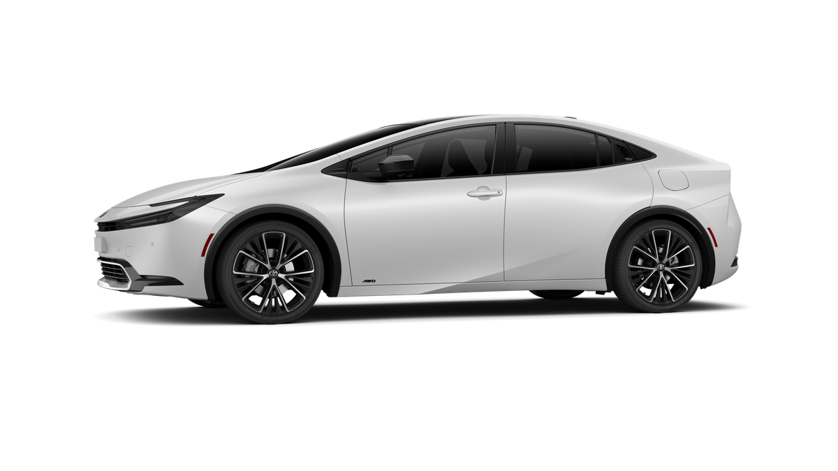 New 2027 Wind Chill Pearl Toyota Limited AWD image 3