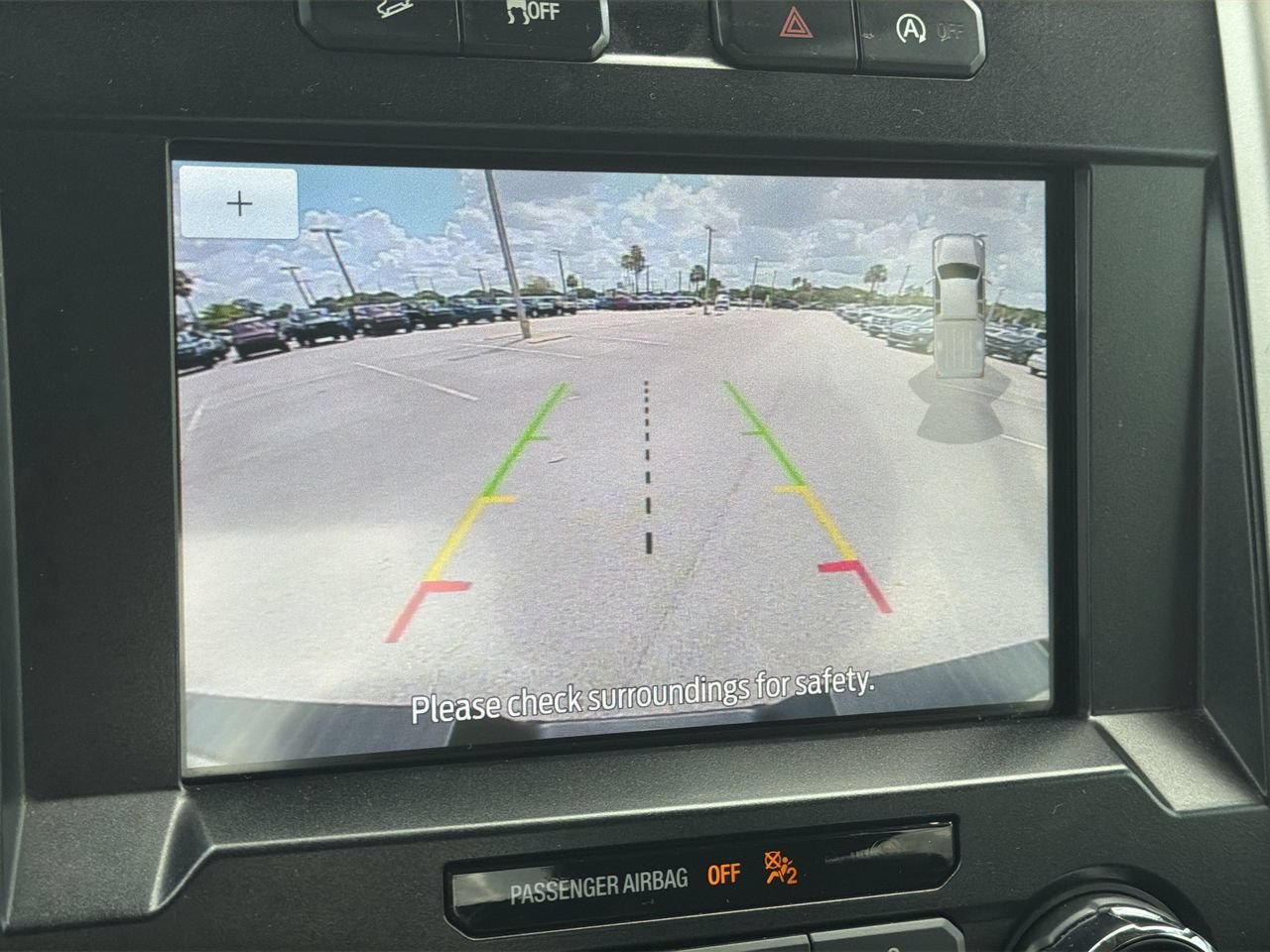 Used 2019 Magnetic Ford Lariat image 23