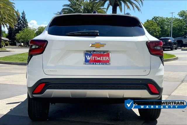 New 2025 Summit White Chevrolet LT image 5