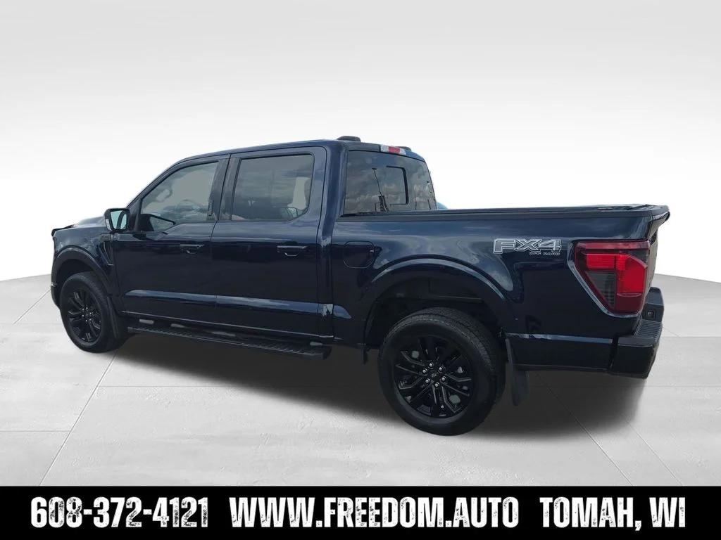 Used 2024 Blue Ford XLT image 4
