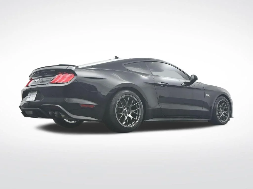 Used 2021 Shadow Black Ford GT image 34
