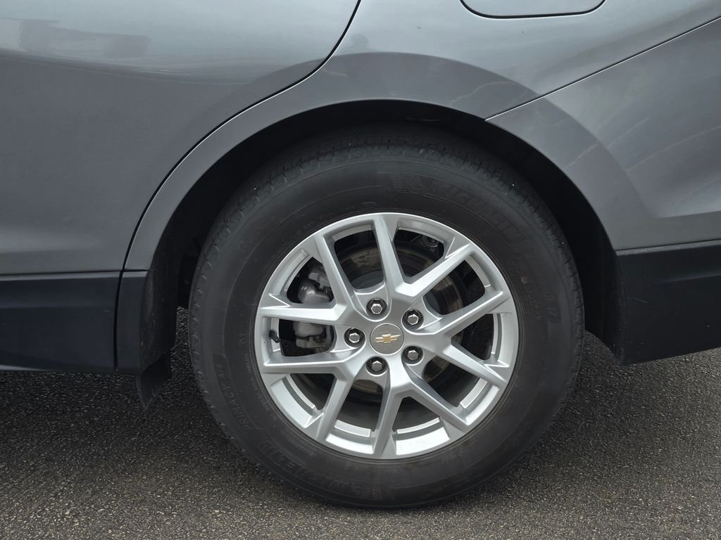 Used 2024 Sterling Gray Metallic Chevrolet LT image 15