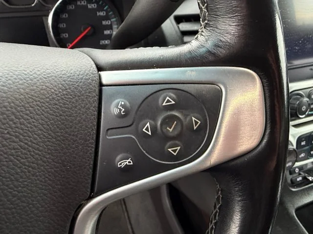 Used 2019 Onyx Black GMC SLT image 20
