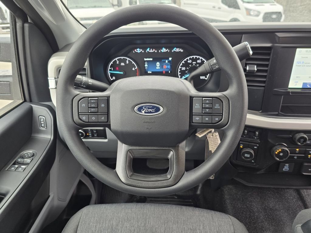 New 2026 Oxford White Ford XL image 31