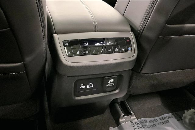 New 2025 Everest White Pearl Tricoat Nissan Platinum image 20