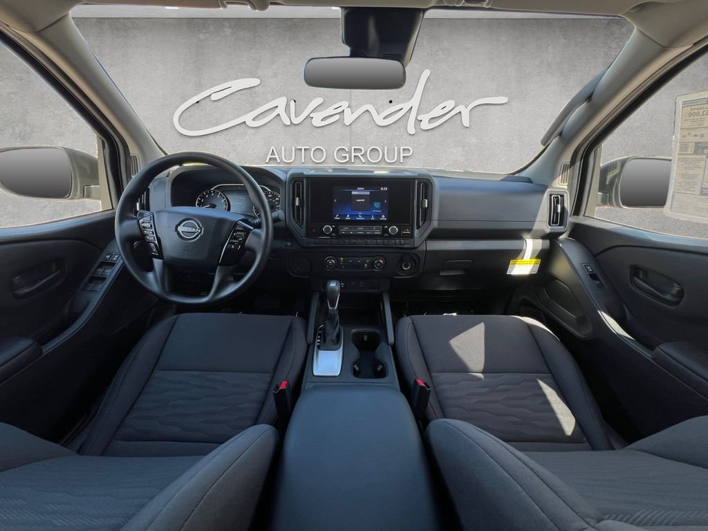 New 2027 Gun Metallic Nissan Crew Cab S image 21