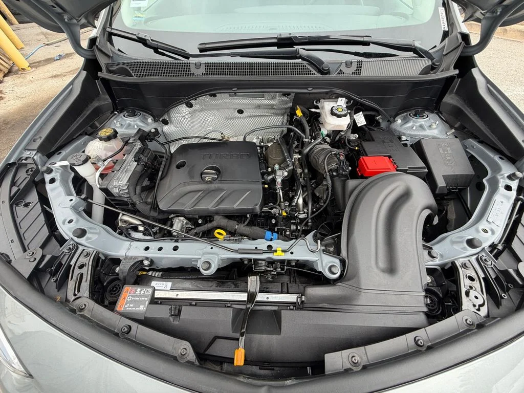 Used 2025 Gray Buick Preferred image 20