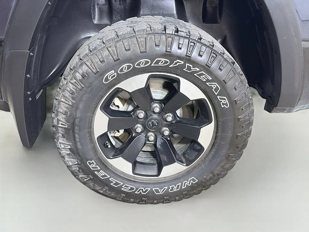 Used 2021  Ram Rebel image 27