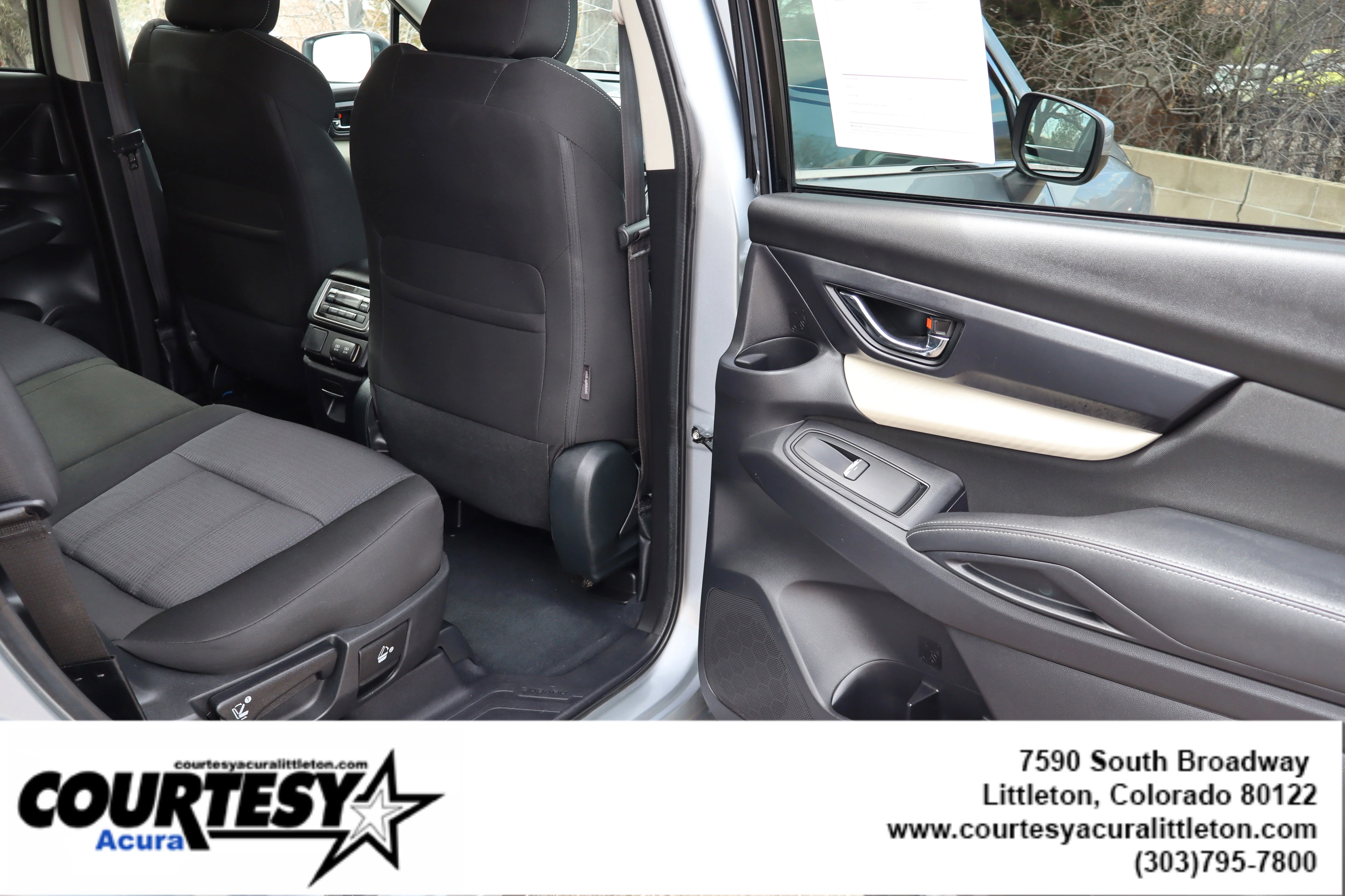 Used 2021 Ice Silver Metallic Subaru Premium image 26