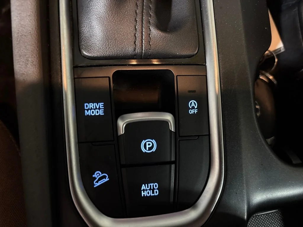 Used 2019 Gray Hyundai SEL image 21