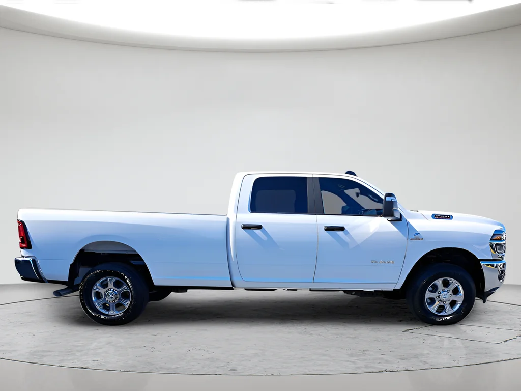 New 2026 Bright White Clear-Coat Exterior Paint RAM Big Horn image 4