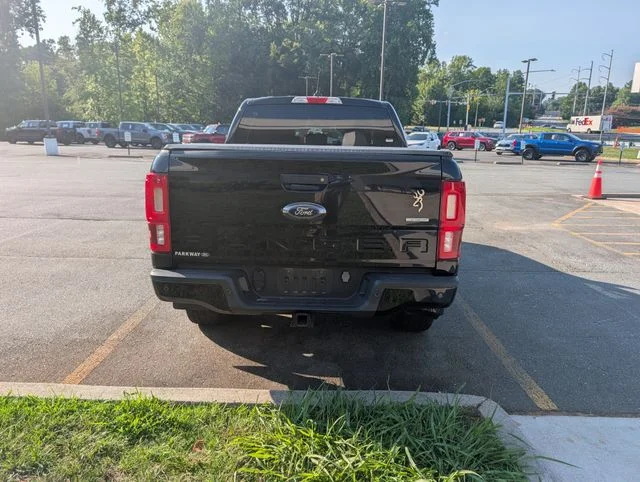 Used 2020 Black Ford XLT image 4