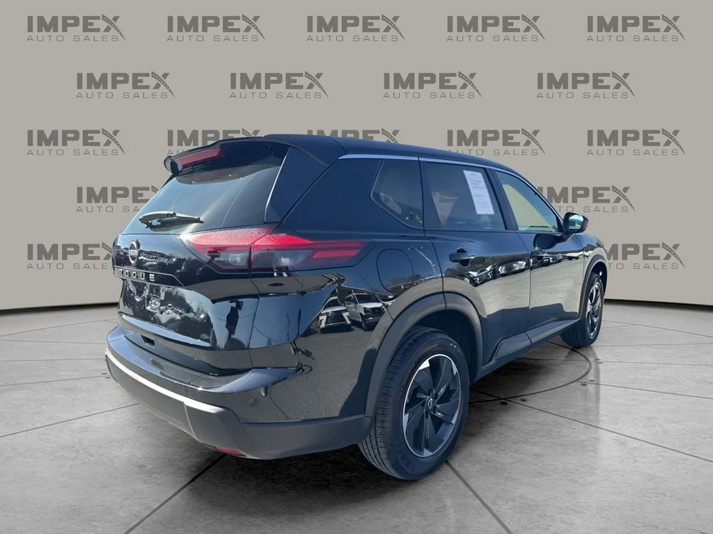 Used 2025 Black Nissan SV image 5