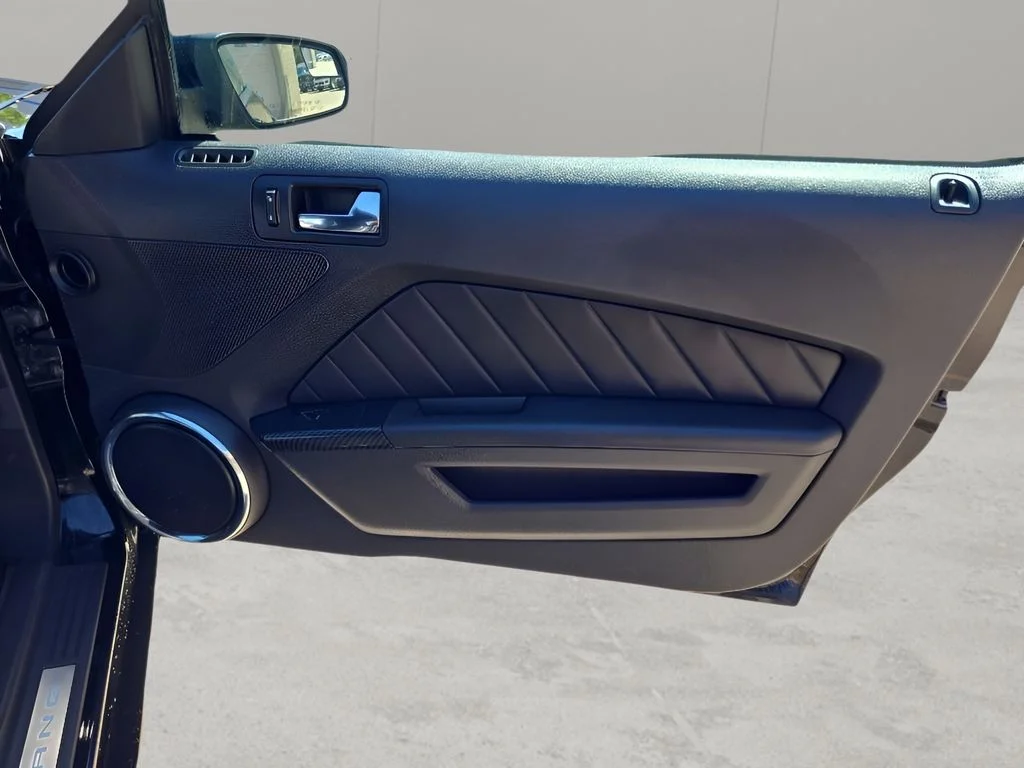 Used 2014 Black Ford Base image 34