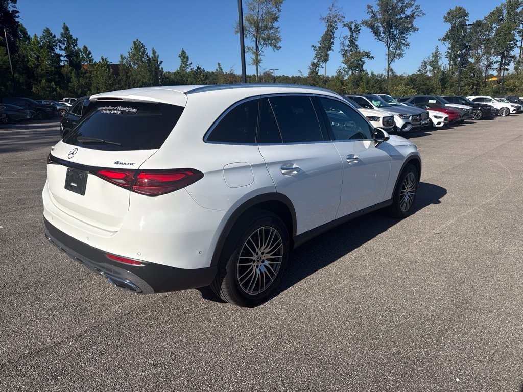Used 2026 White Mercedes-Benz GLC 300 image 3