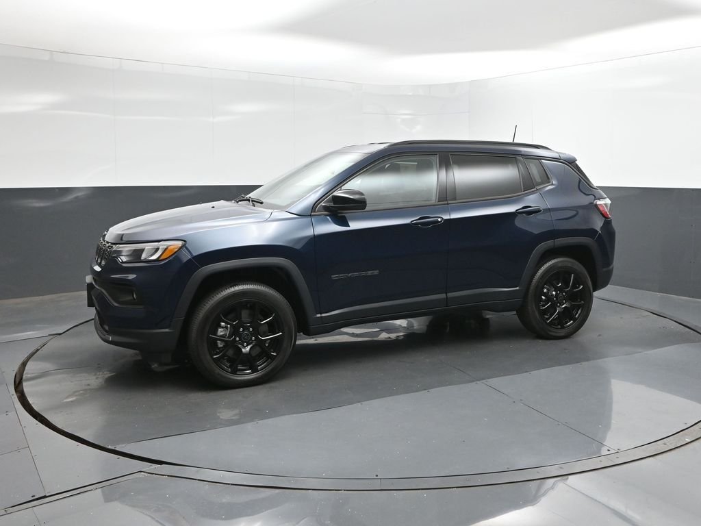 New 2026 Fathom Blue Pearl Coat Jeep Latitude image 28