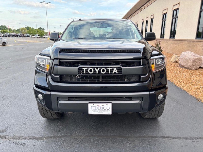 Used 2014 Black Toyota CrewMax 5.7L FFV V8 6-Spd AT SR5 (Natl) image 10