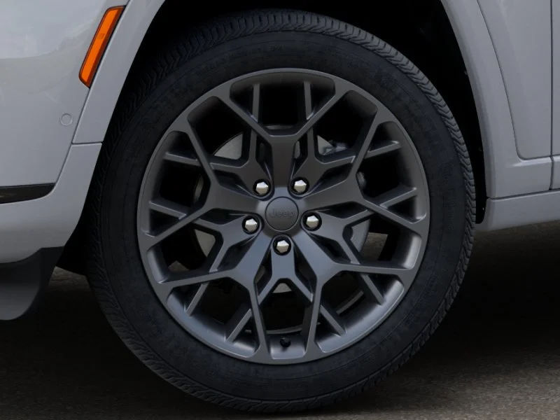 New 2025 Bright White Clearcoat Jeep Summit image 27