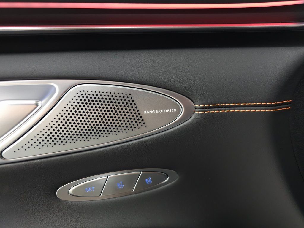 Used 2026 Blue Genesis 3.5T Sport Prestige image 11