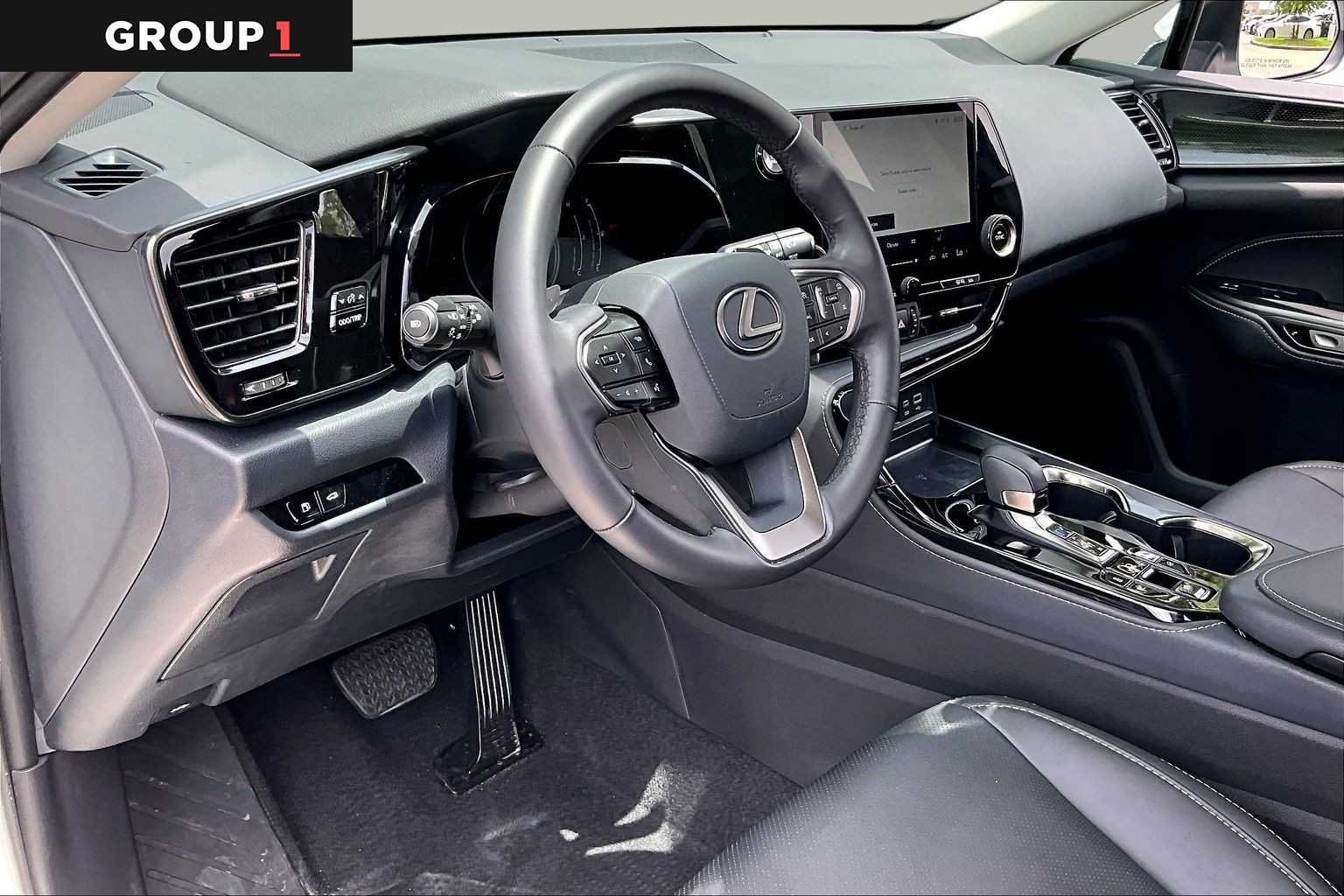 Used 2026 Ultra White Lexus  image 15