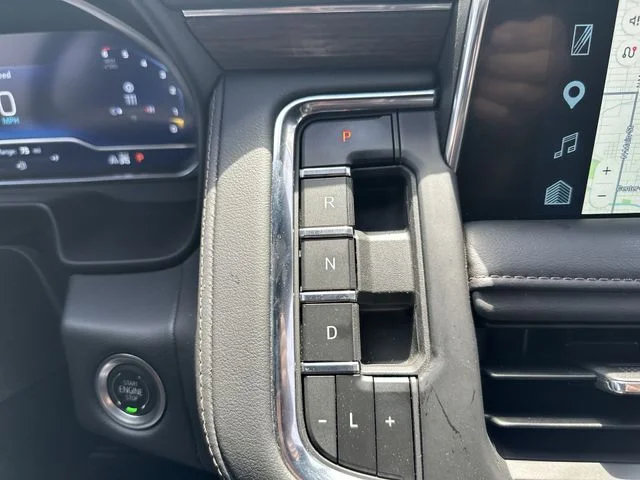 Used 2024 Gray Chevrolet High Country image 24