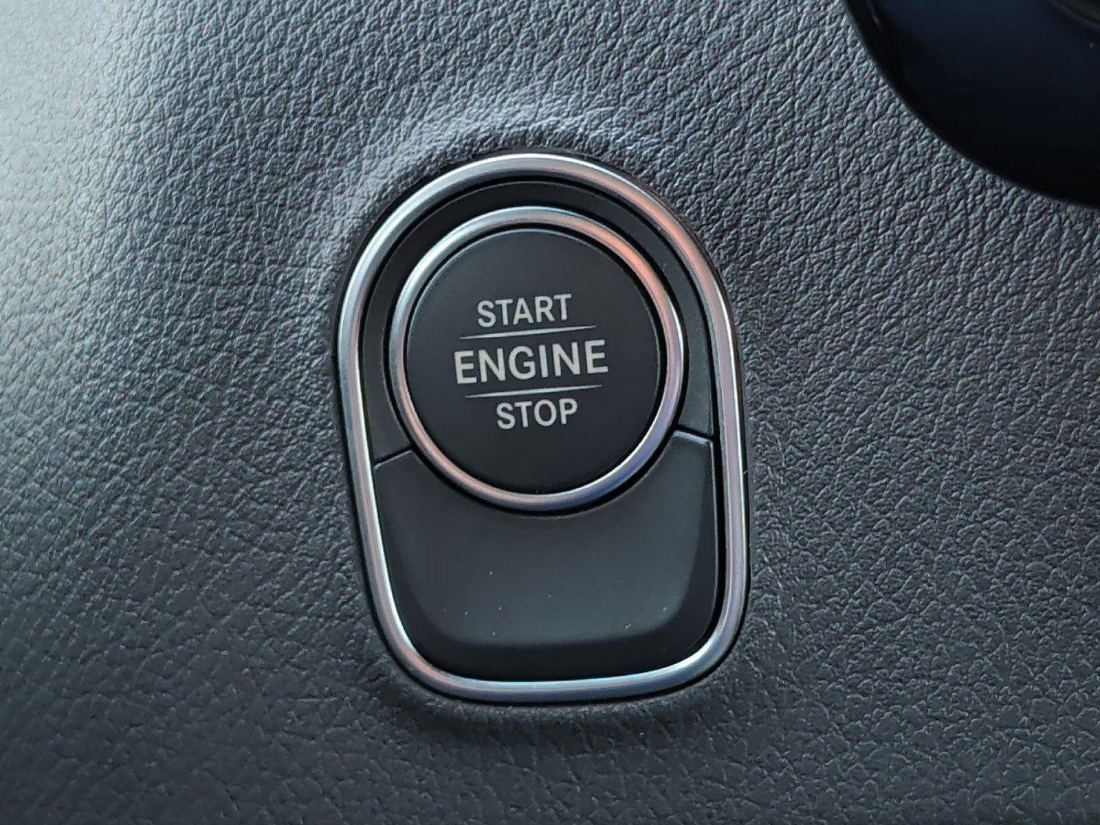 Used 2022 Iridium Silver Mercedes-Benz  image 22