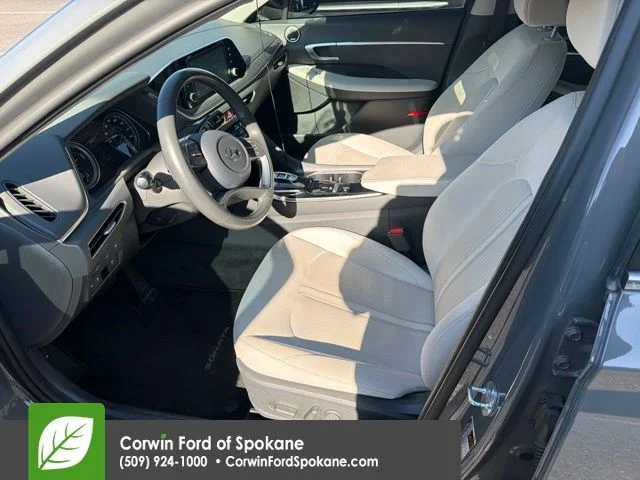 Used 2020 Hampton Gray Hyundai SEL image 12