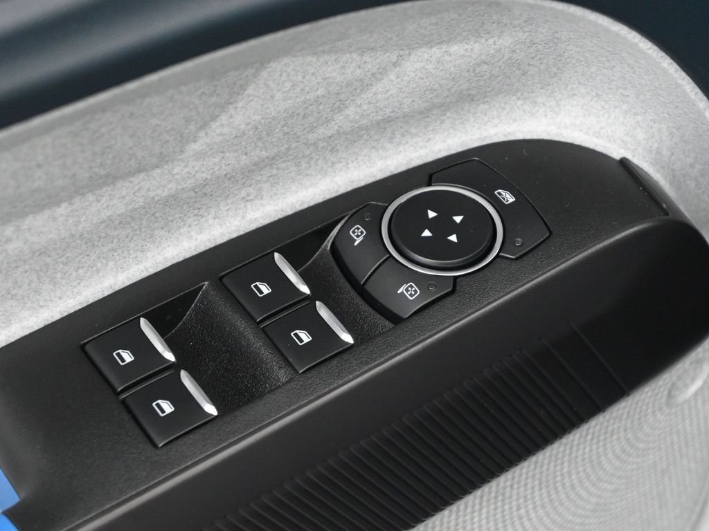 New 2026 Azure Gray Metallic Tri-Coat Ford XLT image 9