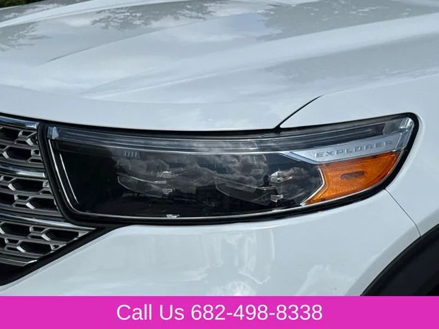 Used 2023 White Ford Limited image 4