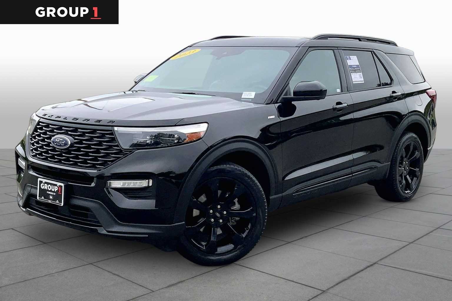 2023 Ford Explorer ST-LINE 4WD's photo