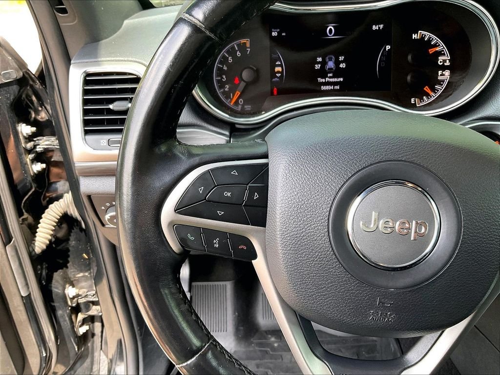 Used 2019 Black Jeep Altitude image 23