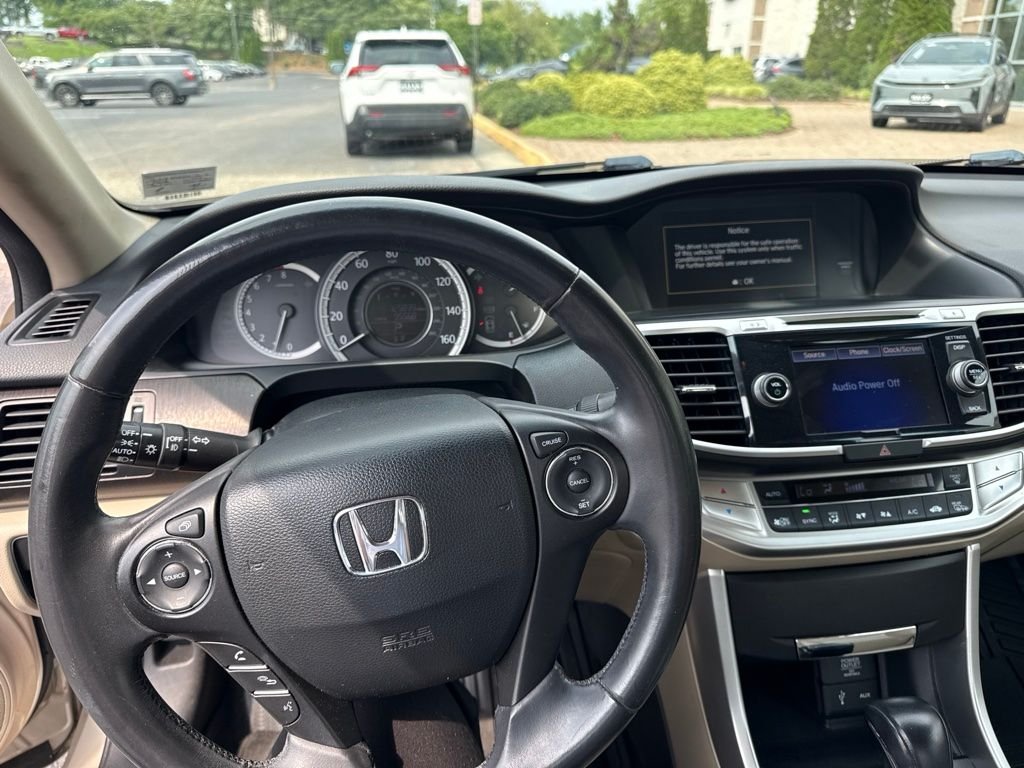 Used 2013 Gold Honda EX-L image 7