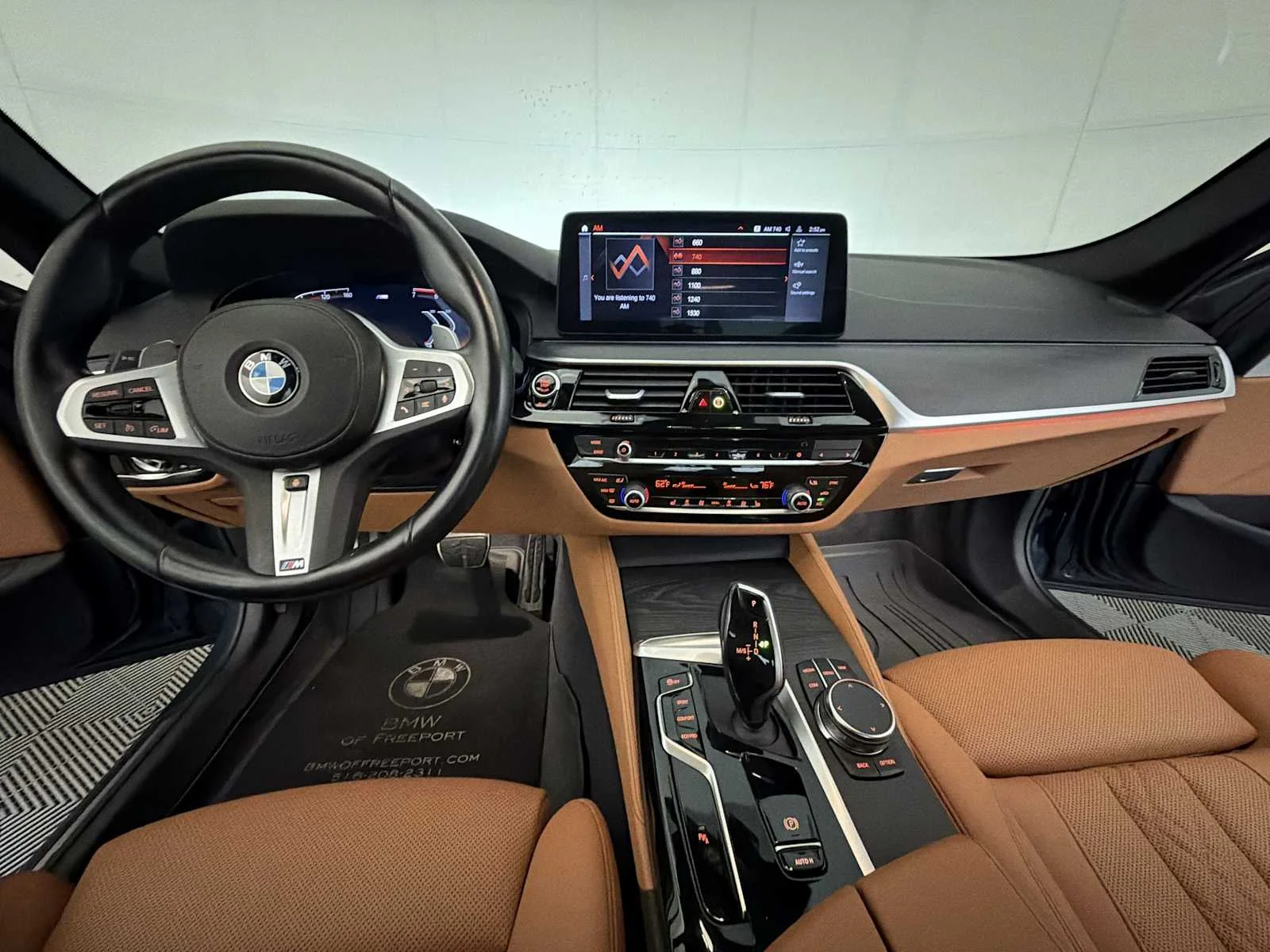 2023 BMW 5 Series 530i - Photo 14