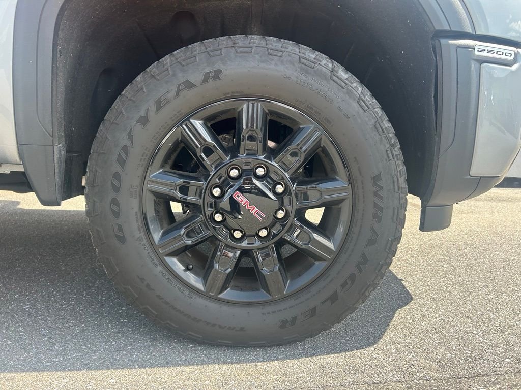 Used 2026 Silver GMC AT4 image 13