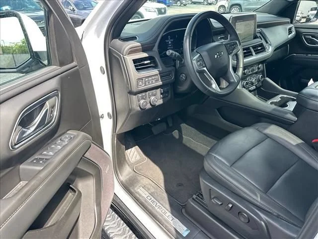 Used 2024 Summit White Chevrolet Z71 image 14