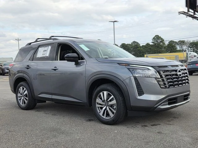 New 2026 Gray Nissan SL image 5