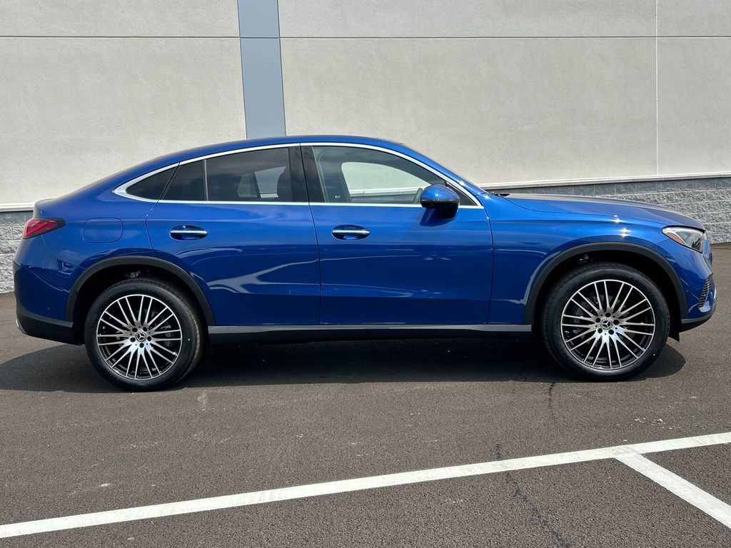 New 2026 Starling Blue Metallic Mercedes-Benz GLC 300 image 46